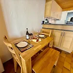 131 Warm For 4 People