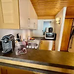 131 Warm For 4 People Apartment Gryon