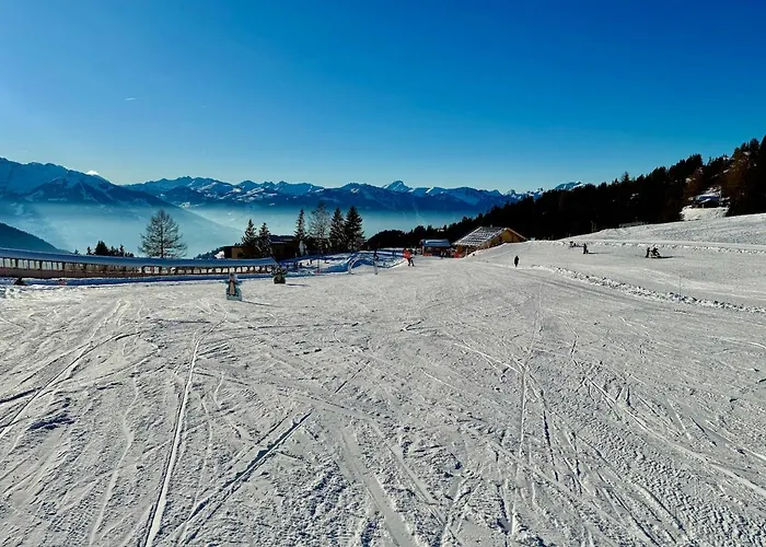 131 Warm For 4 People *