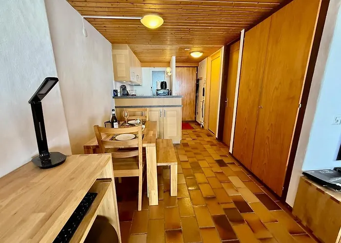 131 Warm For 4 People