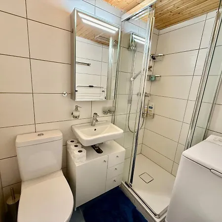 131 Warm For 4 People *