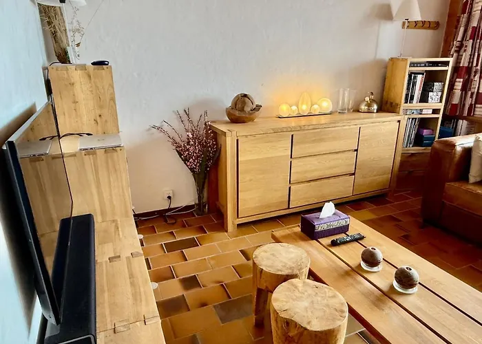 131 Warm For 4 People *