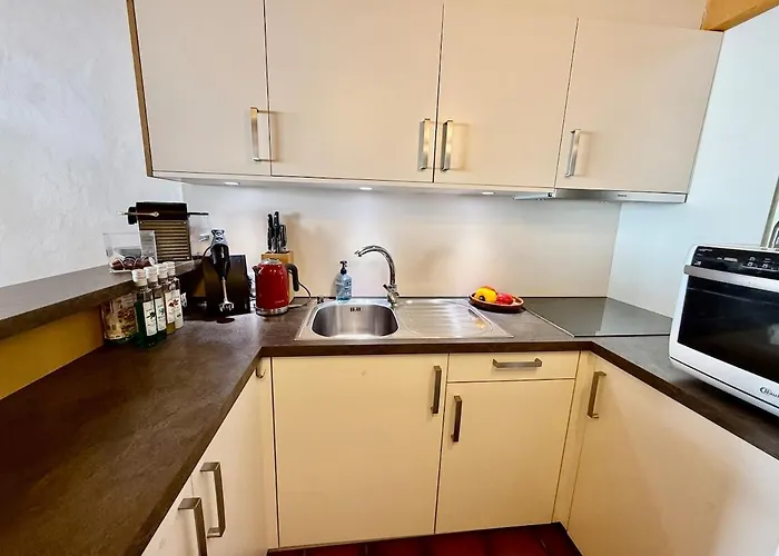 131 Warm For 4 People Gryon